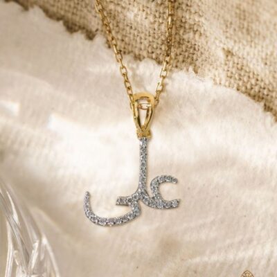 Ali Diamond Pendant