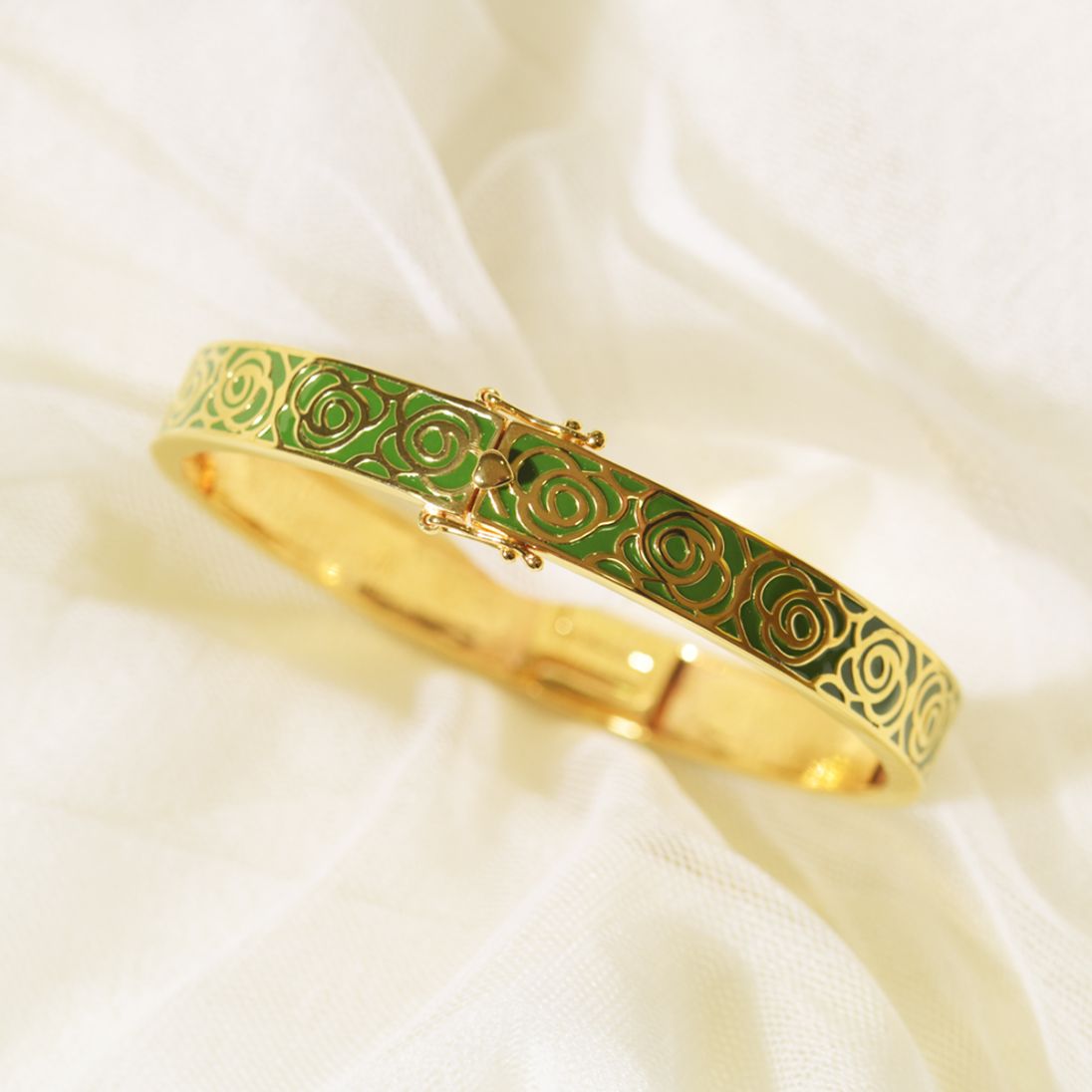 Zory_Green_Enamel_Bangle_post_2.jpg