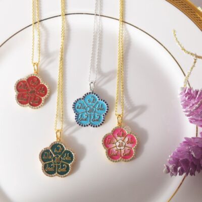 Panjetani Pendant with Chain