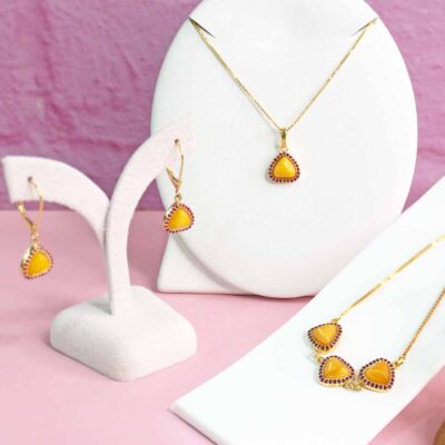Amira Amber Gold Set