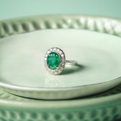 Agne Emerald Ring
