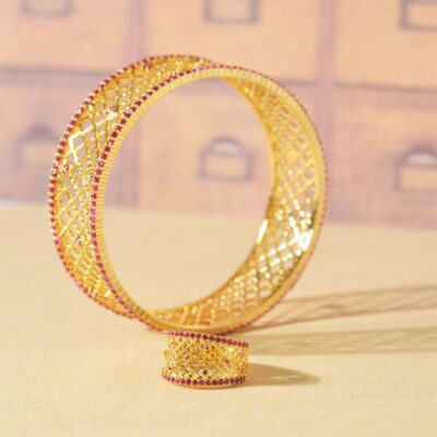 Elnaaz Gold Bangle & Ring Set